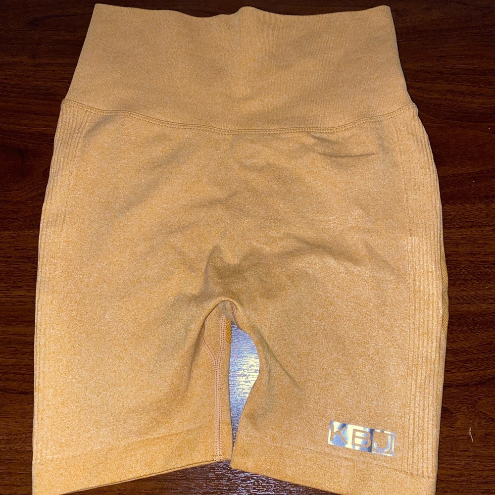 Kurves by Janet biker shorts